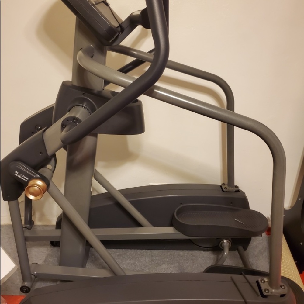 NordicTrack A.C.T model elliptical machine